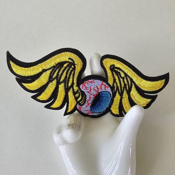 👁 Flying Eyeball Patch - Picture 1 of 4